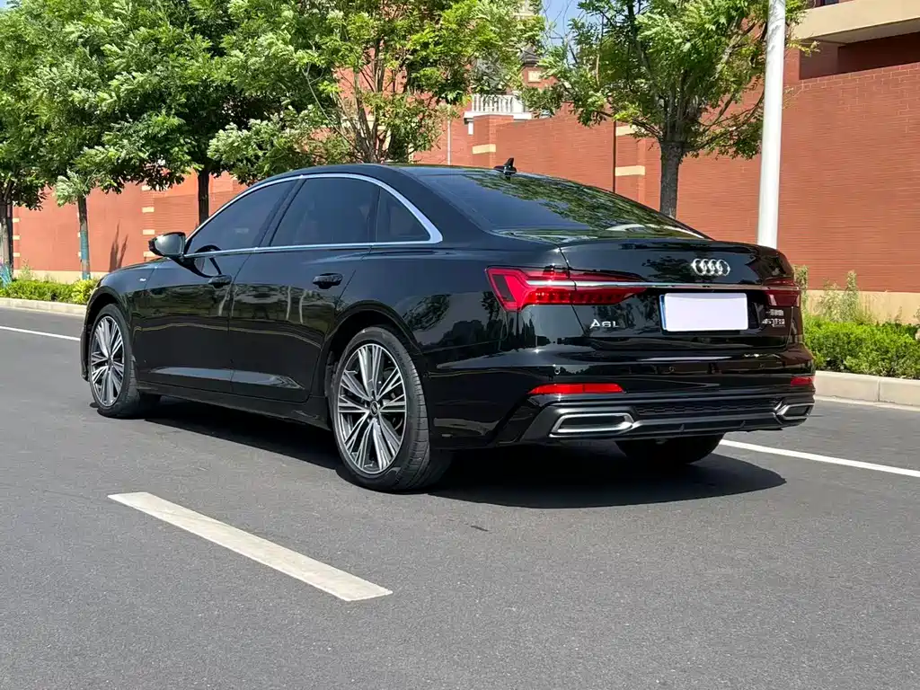 Audi A6L 2023 45 TFSI quattro