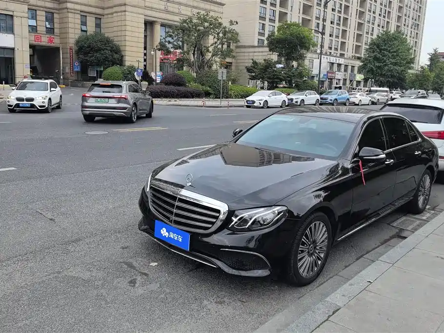 Mercedes-Benz E-Class 2020