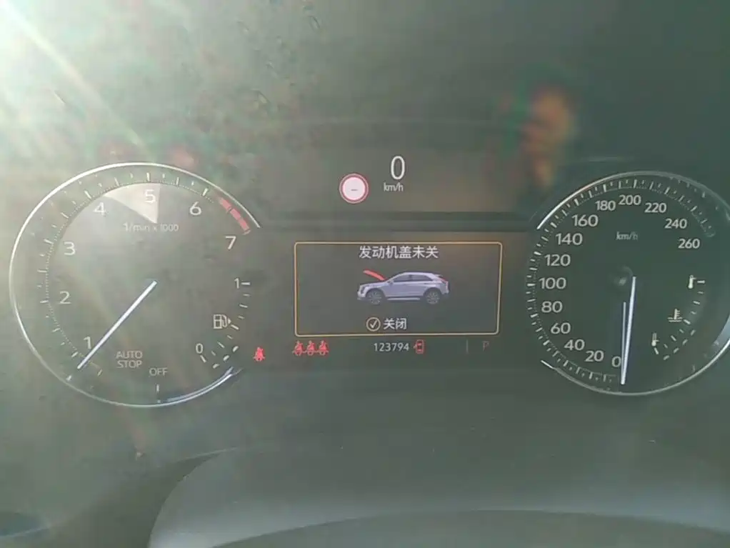 Cadillac XT4 — миниатюра 12