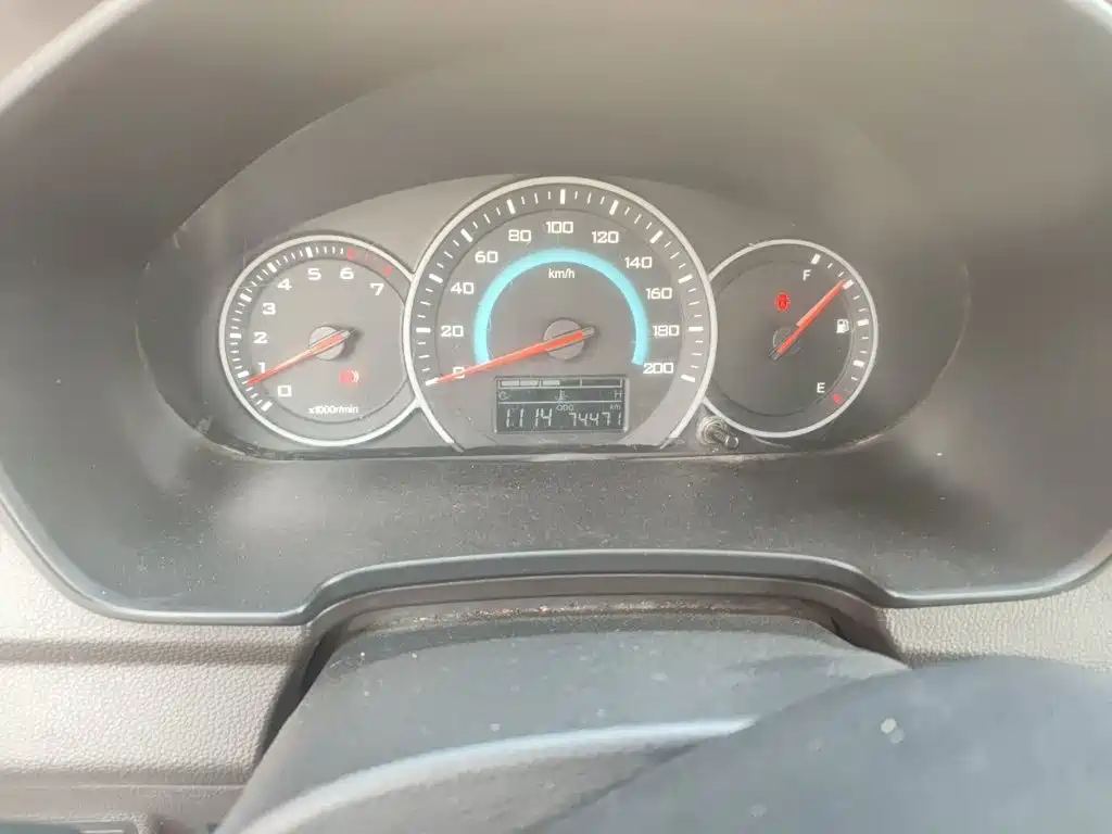 Wuling Hongguang V — миниатюра 7
