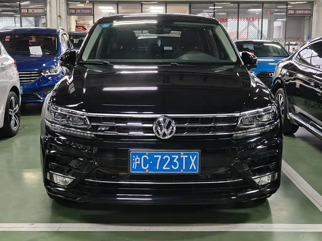 Volkswagen Tiguan L — миниатюра 2