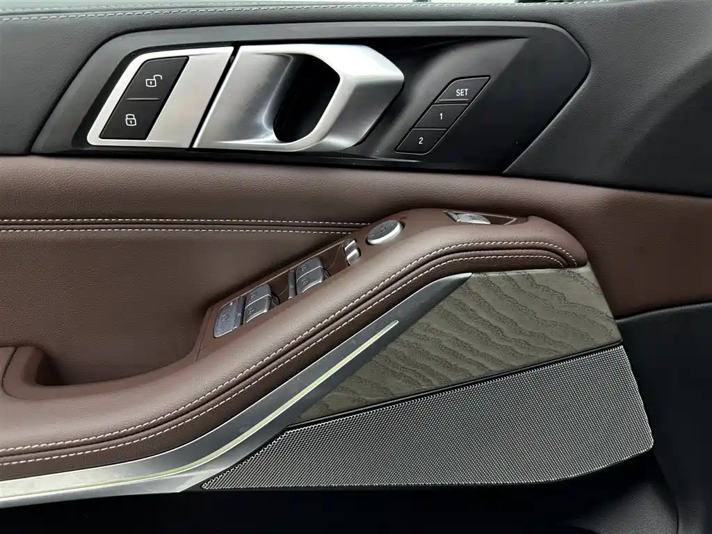 BMW X5 id 4514373 из Китая 16