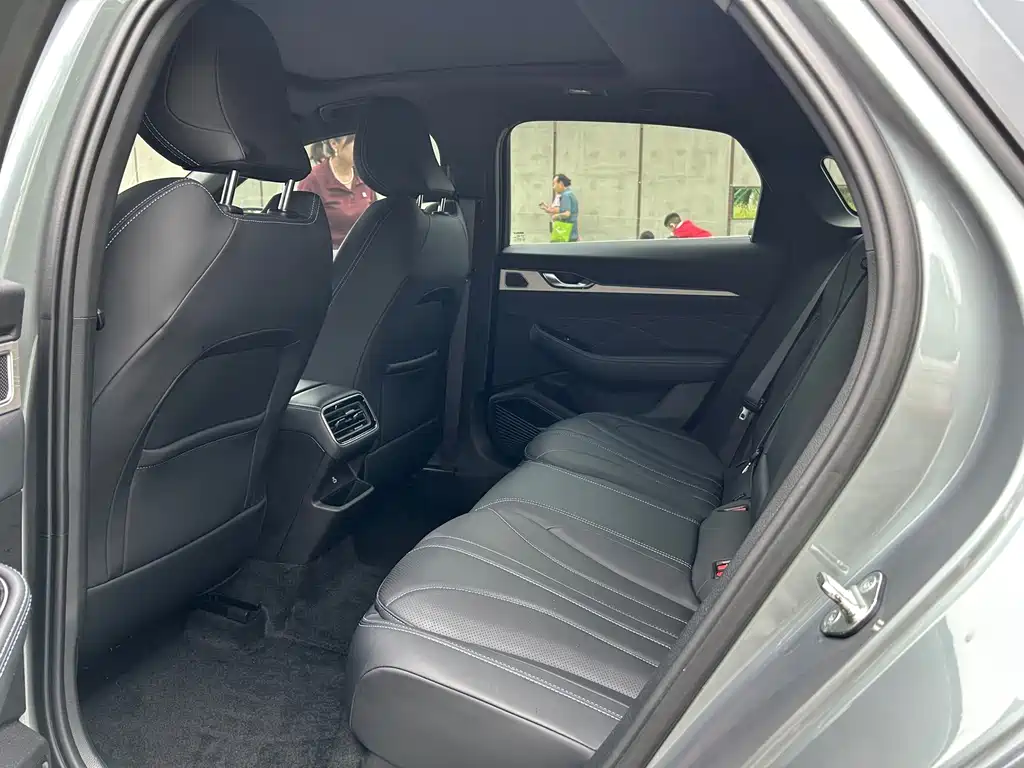 Geely Xingrui — миниатюра 6