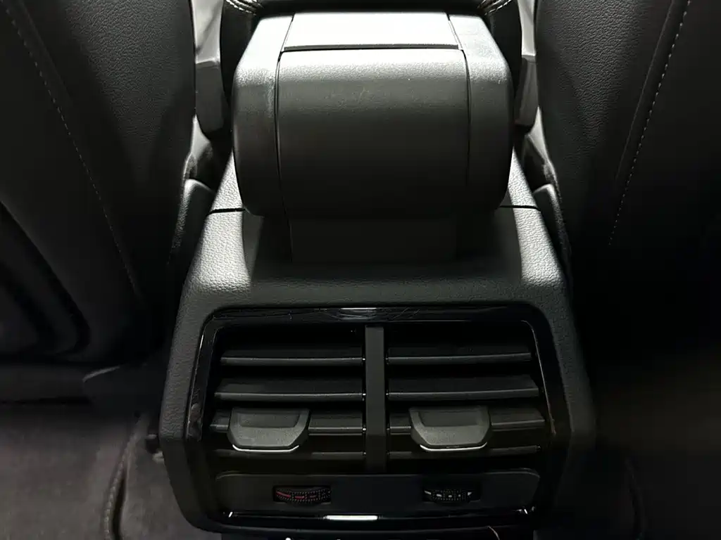 Audi Q3 — миниатюра 17
