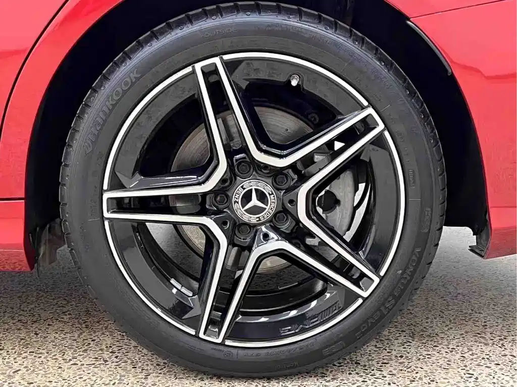 Mercedes-Benz C-Class — миниатюра 5