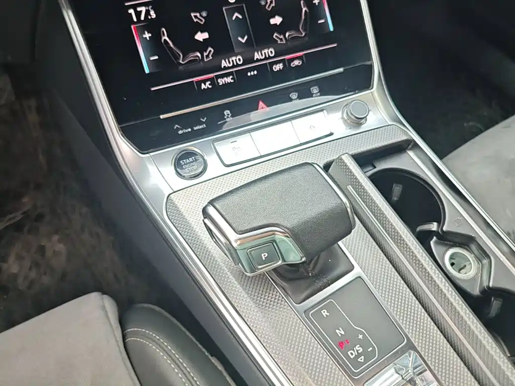 Audi A6L — миниатюра 14