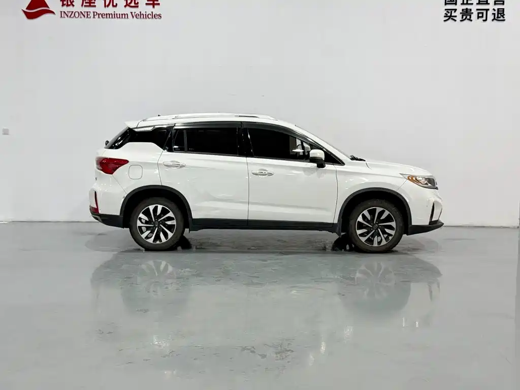 GAC Motor GS4 235T Manual 2WD Elite Edition, фото 4