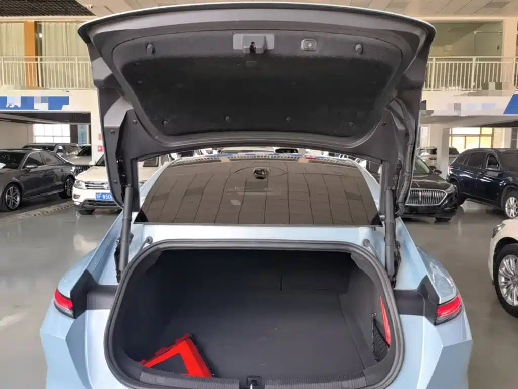 NIO ET5 — миниатюра 19