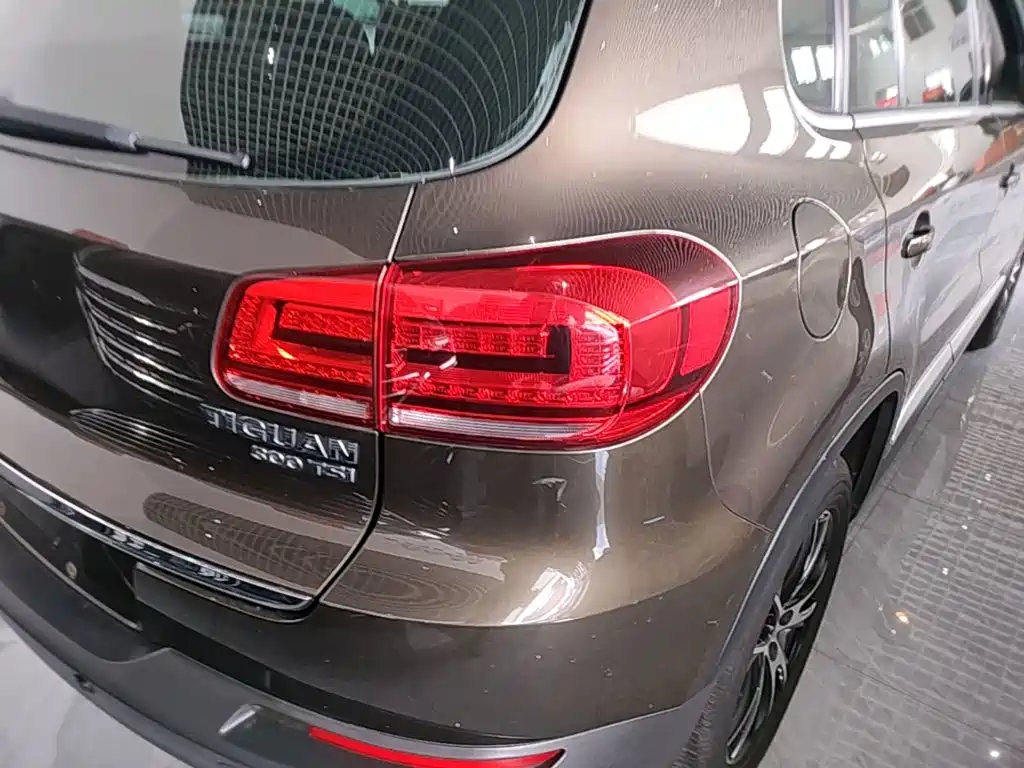 Volkswagen Tiguan — миниатюра 8