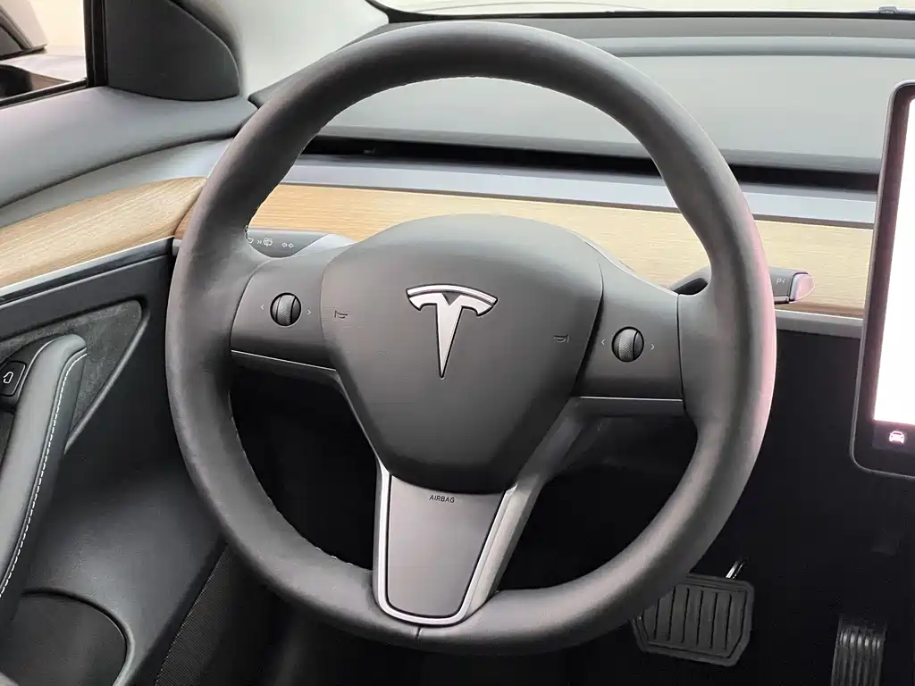 Tesla Model 3 — фотографии объявления, Фото 19