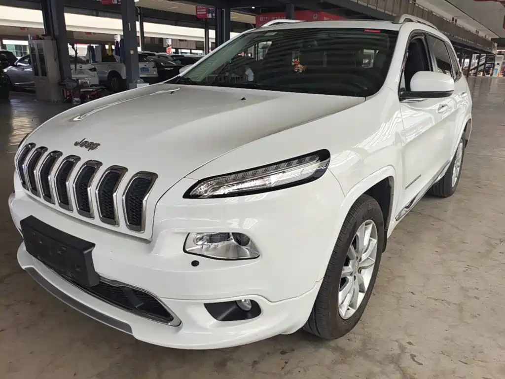 Jeep Cherokee — миниатюра 2