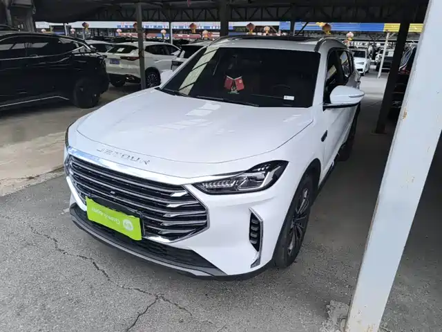 2025 JETOUR X70