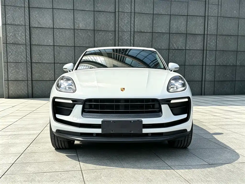 Porsche Macan — миниатюра 2
