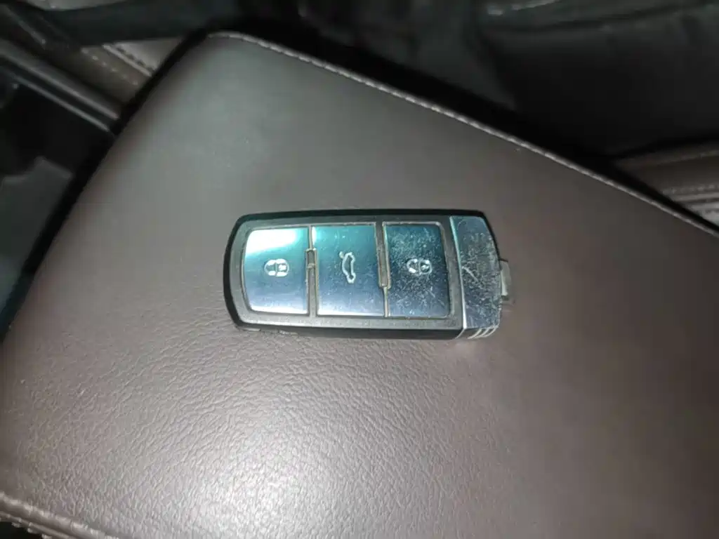 Volkswagen FAW - Passat CC CC 2016 2.0TSI Luxury
