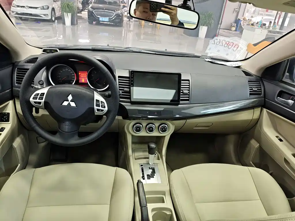 Mitsubishi Lancer EX — миниатюра 15