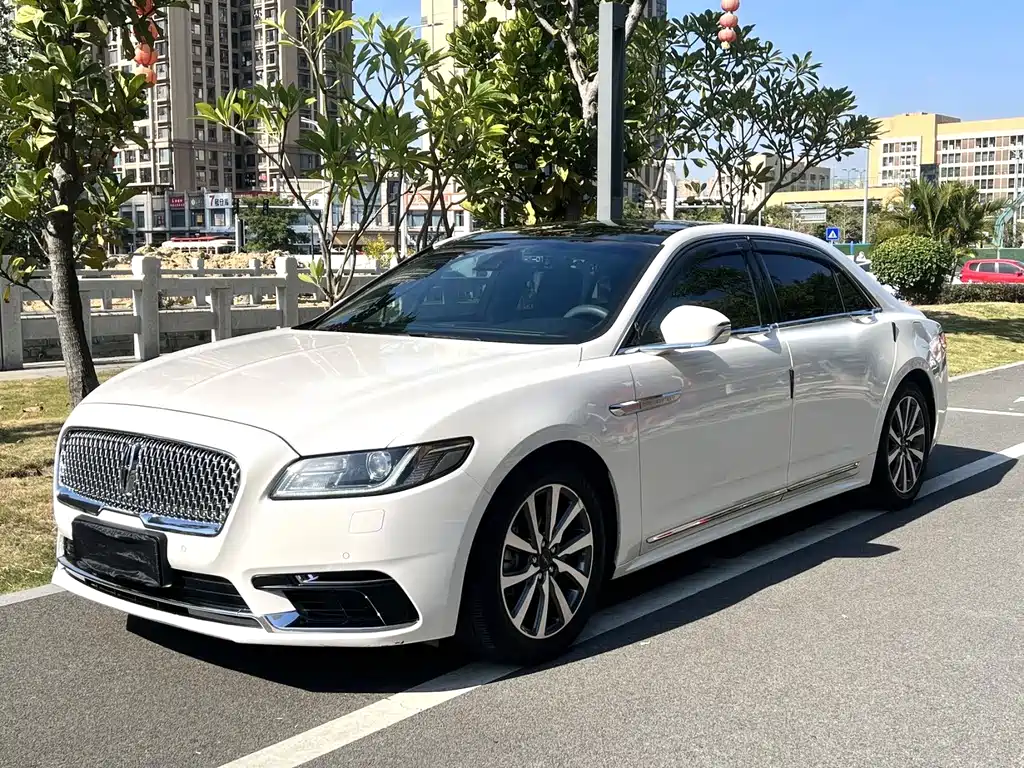 Lincoln Continental 2019