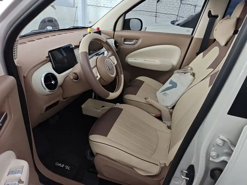 Wuling MINIEV — миниатюра 15