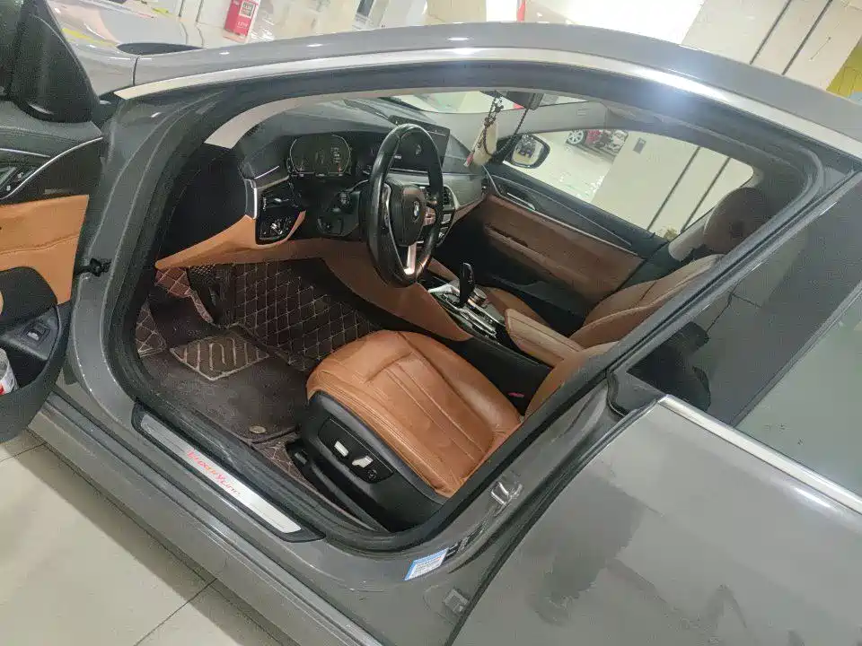 BMW 6 Series GT — миниатюра 3