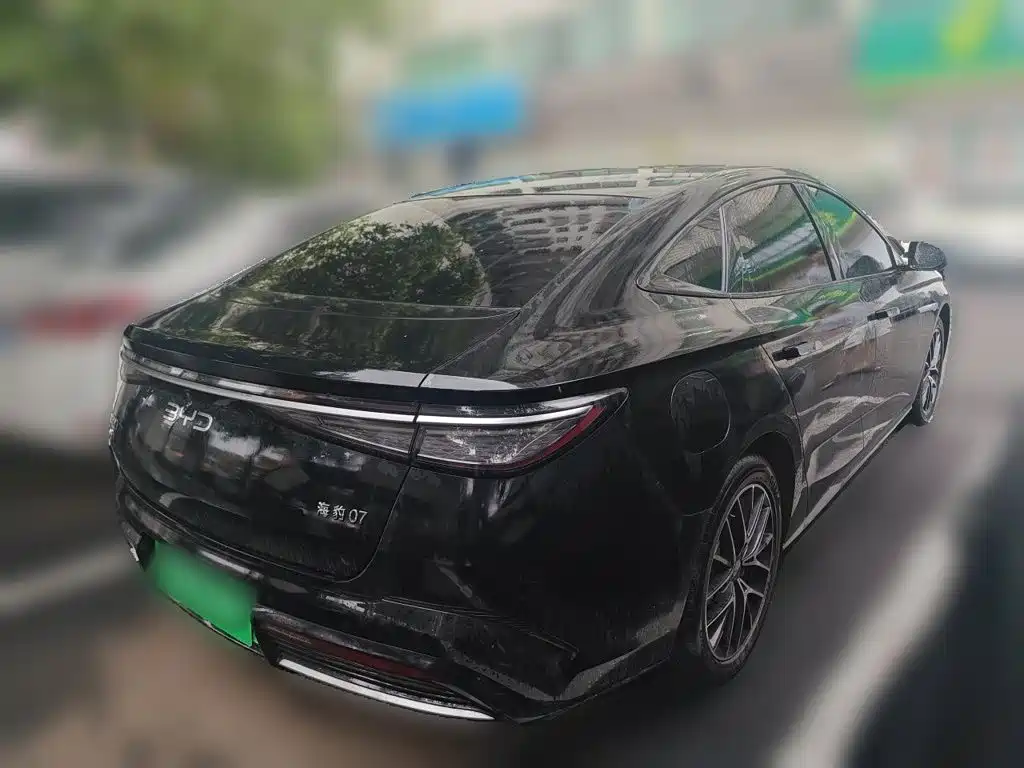 BYD Seal 07 DM-i — миниатюра 4