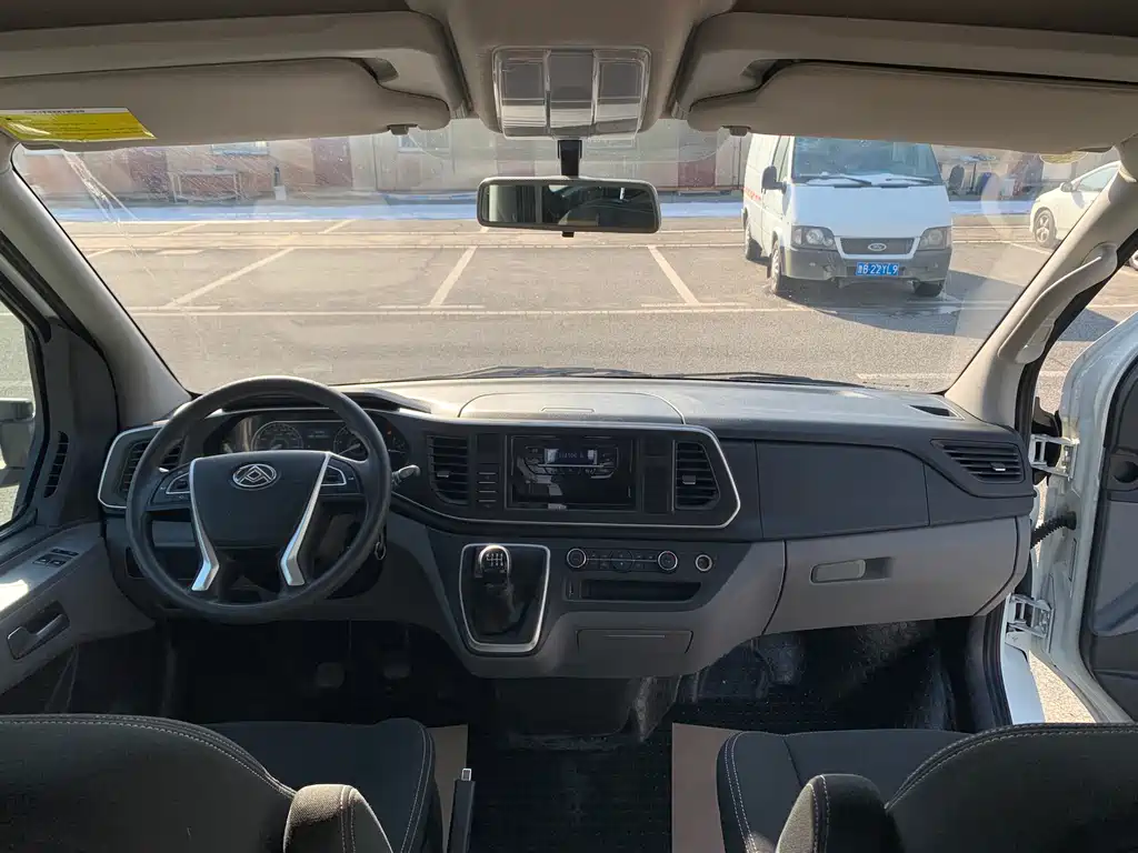 SAIC MAXUS XINTU V80