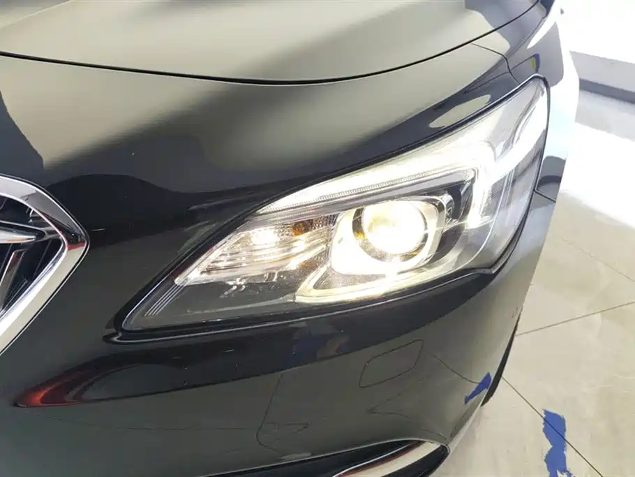 Buick LaCrosse 2016 20T Luxury