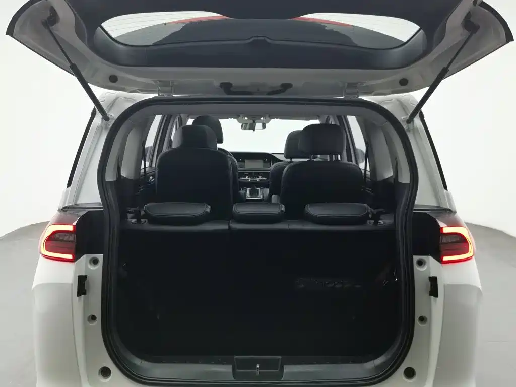 GAC Motor Trumpchi M6 — миниатюра 16