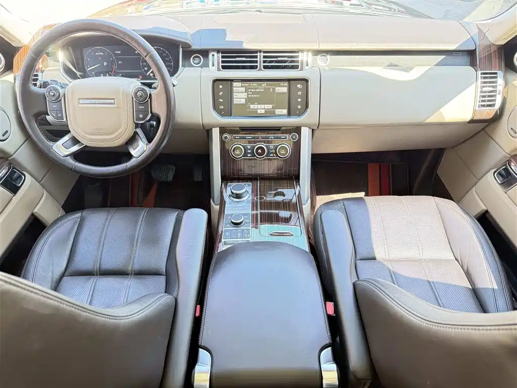 Land Rover Range Rover — миниатюра 4