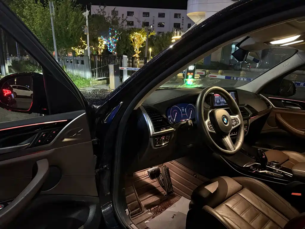 BMW X3 — миниатюра 4