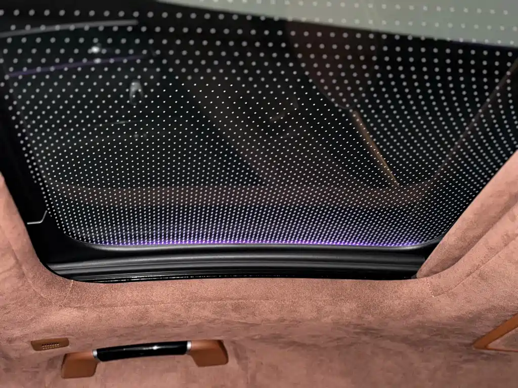 BMW 7 Series — миниатюра 23