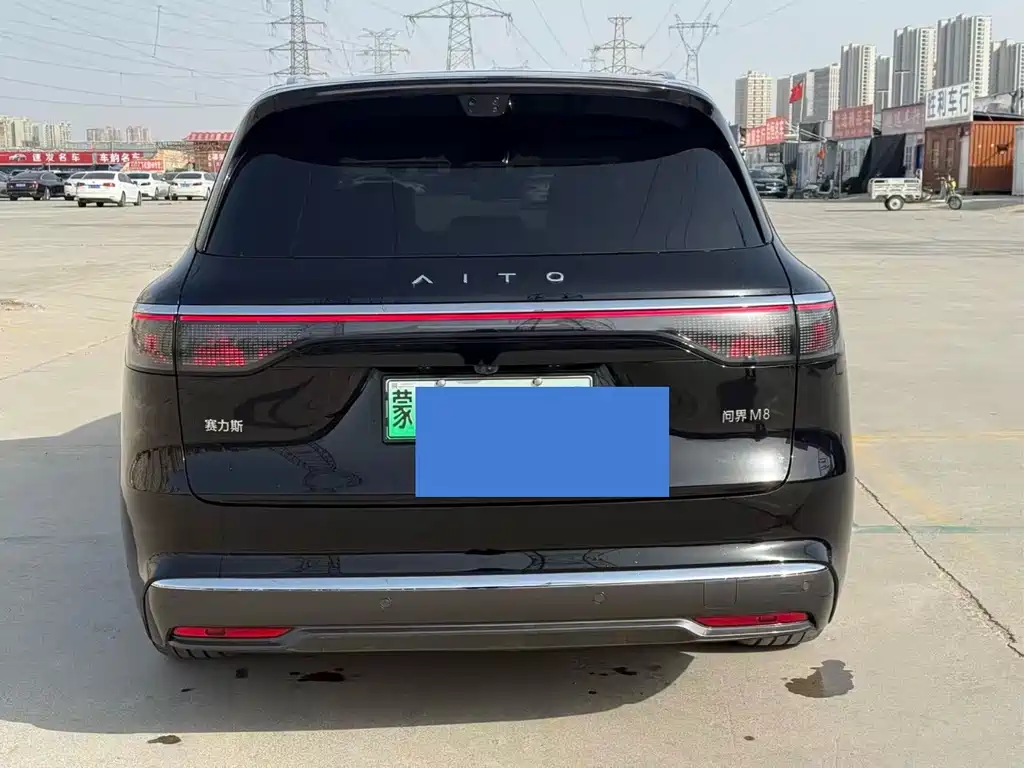 Aito M8 2025 Max+ 53.4kWh 6 мест (192 ）