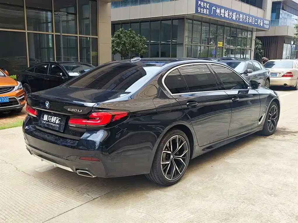 BMW 5 Series 5 2022 530Li Premium M Sport