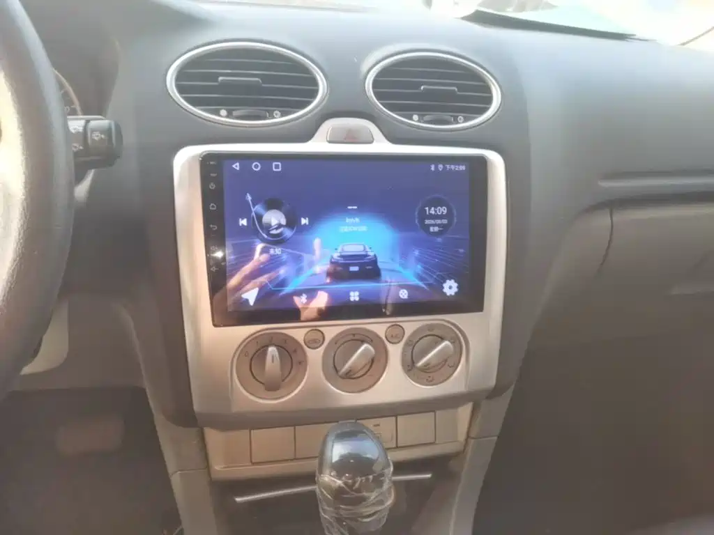 Ford Focus — миниатюра 13