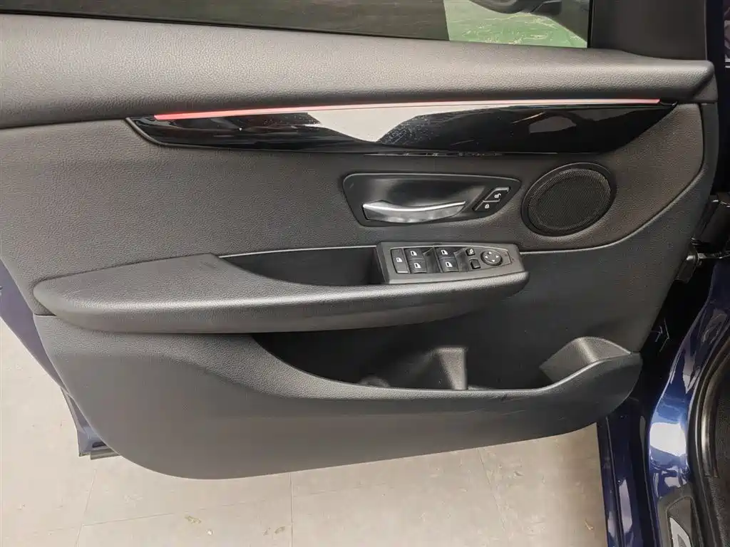 BMW 2 Series Gran Tourer — миниатюра 16