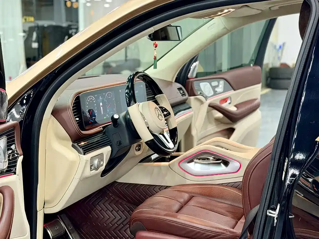Mercedes-Benz GLE (Import) — миниатюра 11