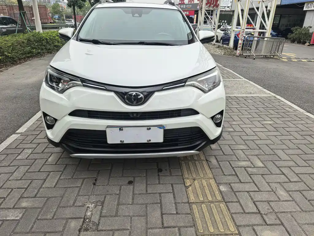 TOYOTA RAV4 RONGFANG