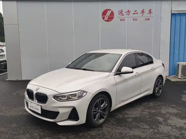 BMW 1 SERIES 2021