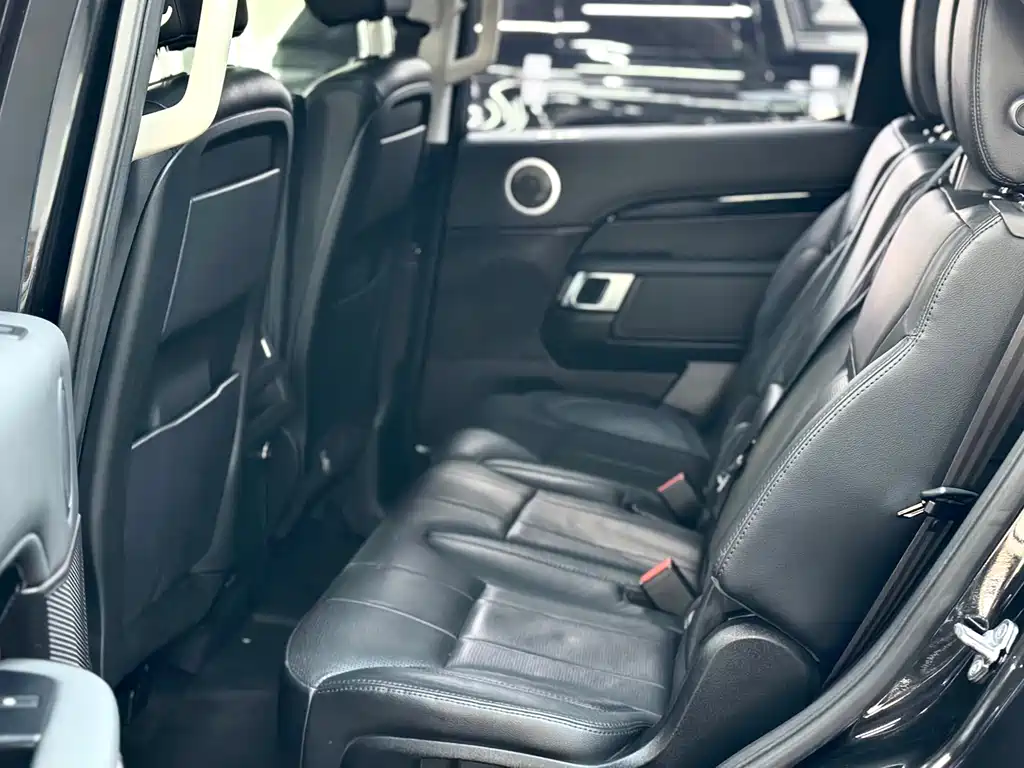 Land Rover Discovery 2017 3.0 SC V6 SE