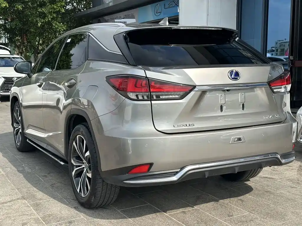 Lexus RX — миниатюра 9