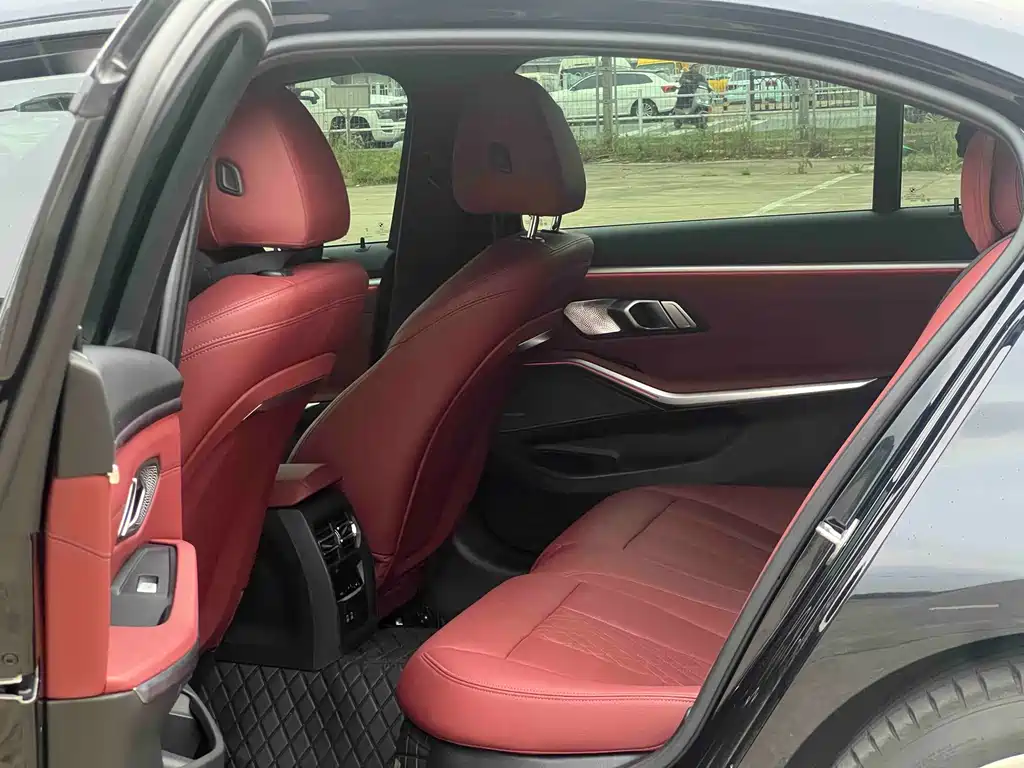 BMW 3 Series 3 2023 330Li M Sport