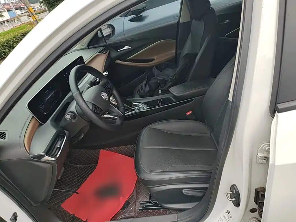 Buick Verano — миниатюра 15