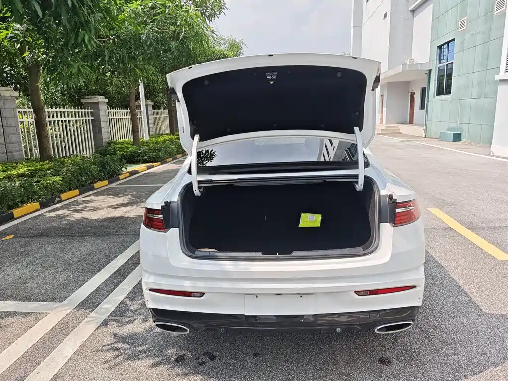 GEELY AUTOMOBILE XINGRUI