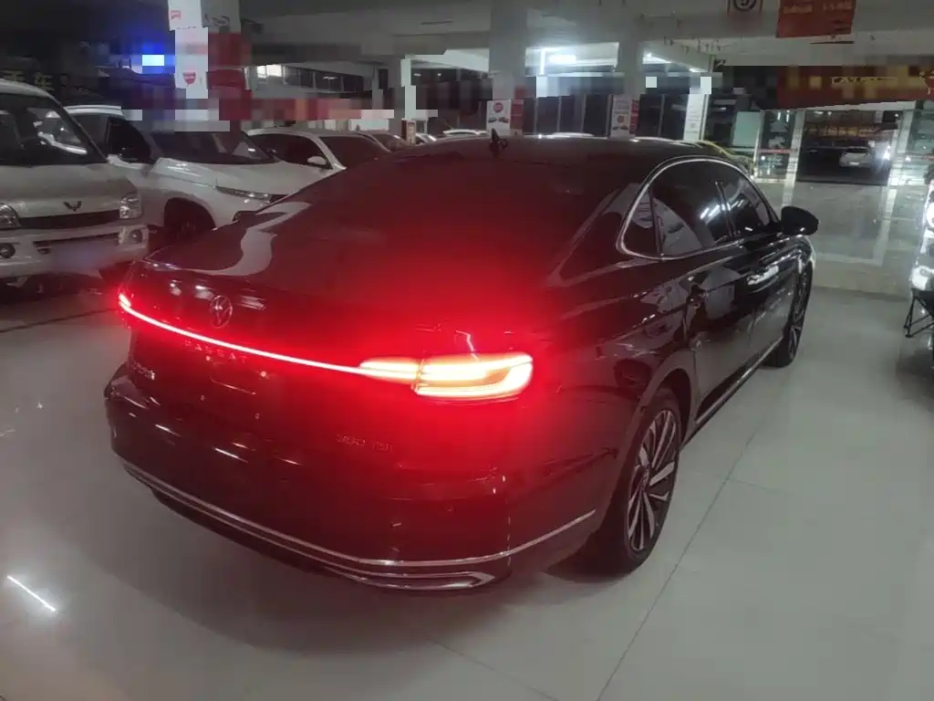Volkswagen Passat — миниатюра 7