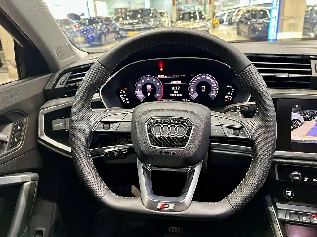 Audi Q3 Sportback — миниатюра 8