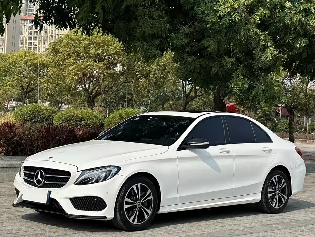 Mercedes-Benz C-Class 2018