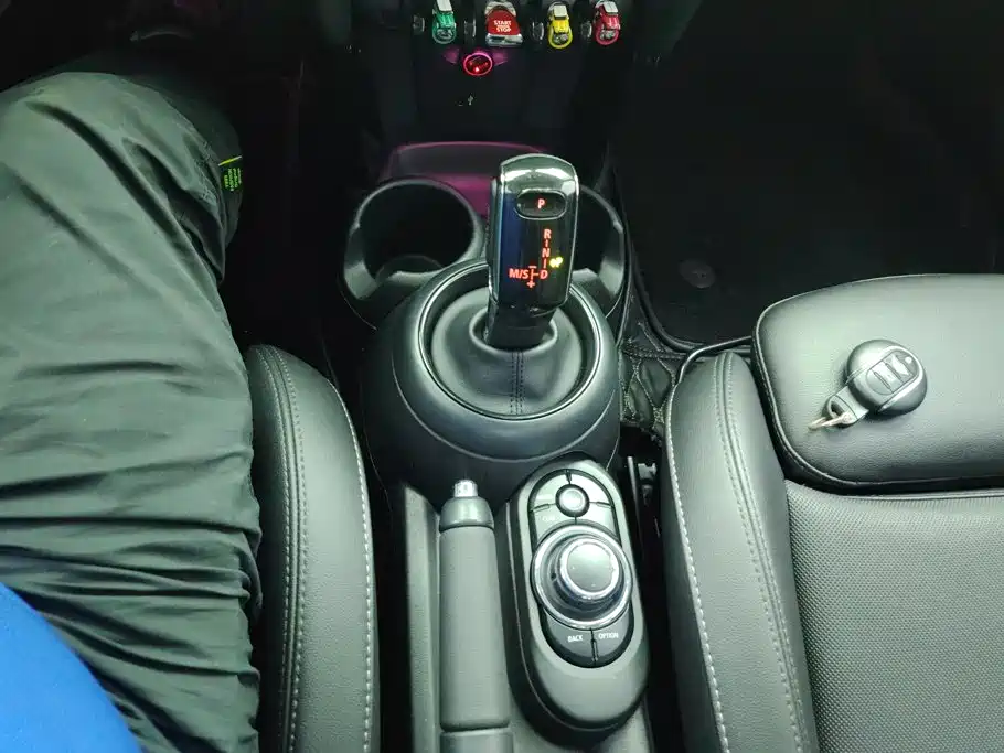 MINI Mini — миниатюра 16