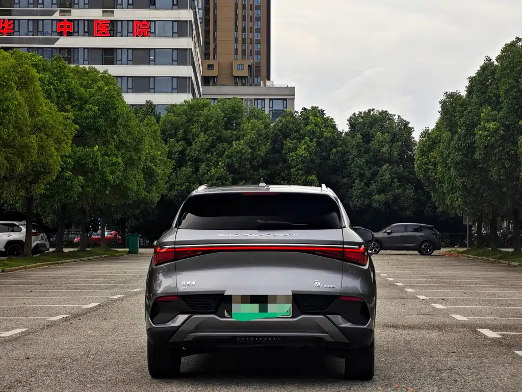 BYD Yuan Plus — миниатюра 8
