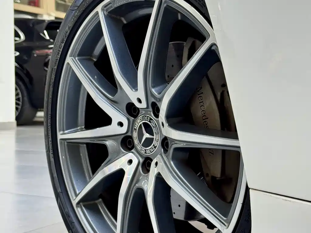 Mercedes-Benz E-Class (Import) — миниатюра 7