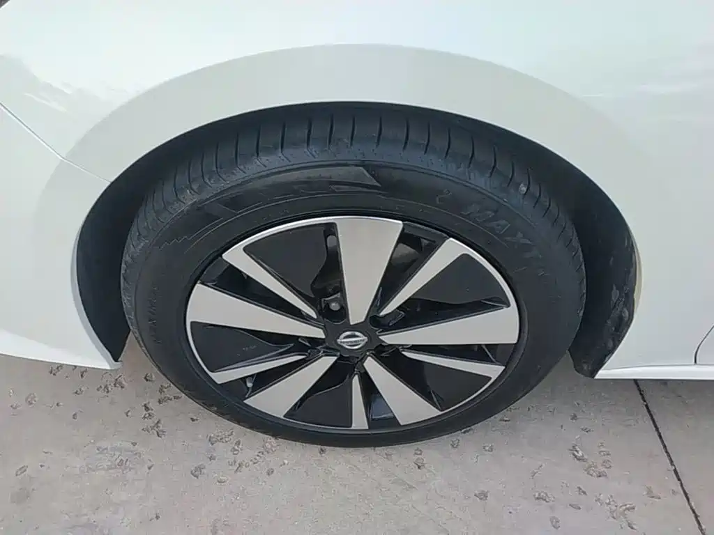 Nissan Teana — миниатюра 23