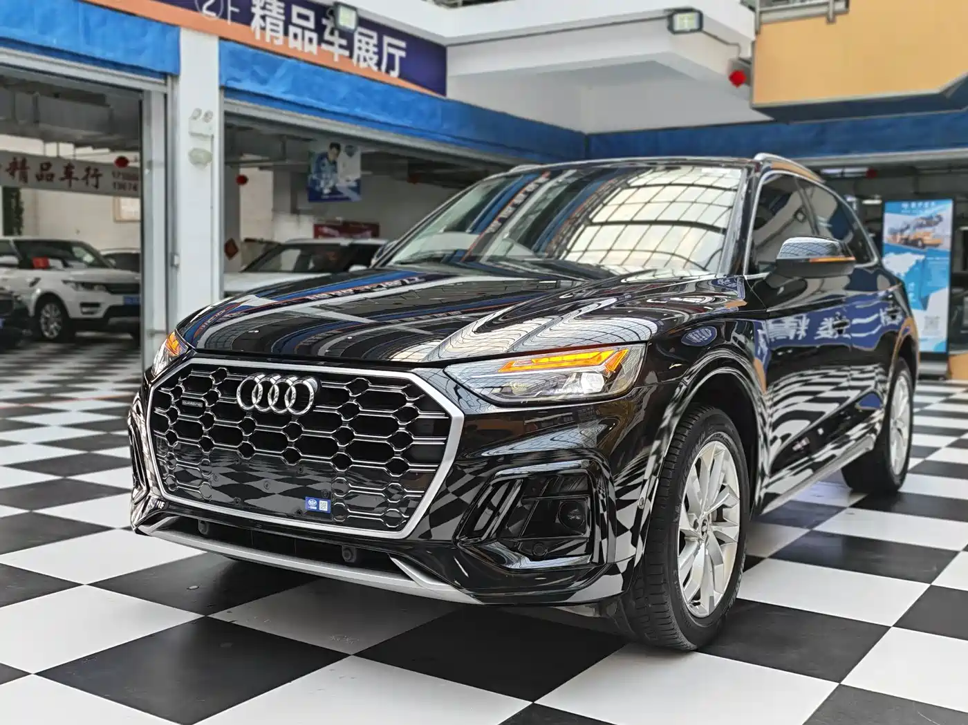 奥迪Q5L 2021款 40 TFSI 豪华动感型 2021