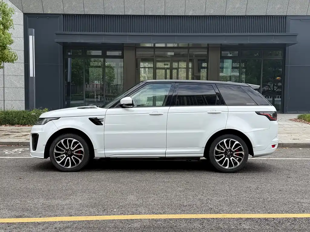 Land Rover Range Rover Sport 2017 3.0 SC V6 HSE